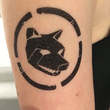 Tattoo «Schwarzer Hund»