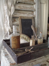 Shabby: Alter Metallkasten Besteckfach