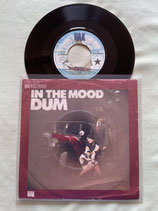 Mud * Dum, In The Mood / r
