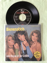 Bienenstich, John Wayne ist der Grösste / deutsch