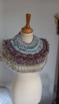 VENDU Col ou chauffe épaule femme en laine beige et verte