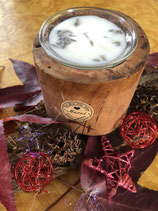 BOUGIE FLEUR DE LAVANDE AVEC BOUGEOIR EN BOIS MECHE COTON
