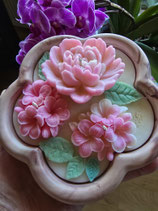 Blumige Schalen