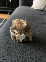 Pot en bois flotté et piques apéro