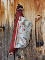 Bauchtasche / braun, Blüten-Federn