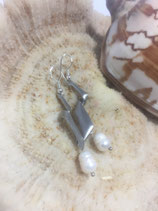 Ohrhänger aus 925er Sterlingsilber mit Süßwasserperlen