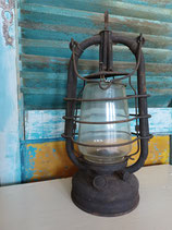 olielamp zwart