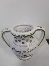 Pot Trompeur ! Buvez je le veux !       Faience de Desvres Décor Moustiers Hauteur 14 cm Diamètre 8 cm