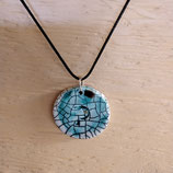 Collier numéro 19  en Faience De Desvres piece unique