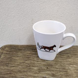 Mug Cheval De Course D attelage  Faience Hauteur 10cm Diamètre 8cm