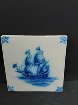 Ancien Carreau Carrelage  Faience de Delft Décor Bateau Voilier 13cm  numéro 1