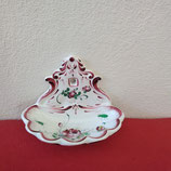 Porte Savon Faience De Desvres Décor Strasbourg Hauteur 10cm Longueur 13,5 cm