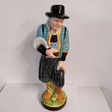 Breton Faience De Desvres Hauteur 32cm base 9 cm