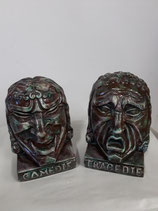 Les Deux Serres Livres La Comédie et la Tragédie  Faience de Desvres
