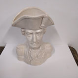 Napoléon  Faience De Desvres Hauteur 18 cm L 14 cm Couleur Crème