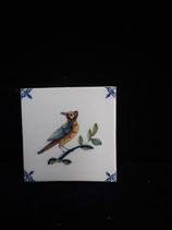 Carreau Oiseau coloré 12   fond bleuté Dimensions 13cm×13cm Faience de Delft