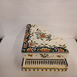 Piano Faience De Desvres Décor Rouen Largeur 11,5cm  Longueur 15cm