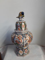 Potiche Faience de Desvres Hauteur 44 cm avec oiseau