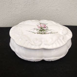 Coffret boite à bijoux ou autre Longueur 13,5 cm Largeur 8,5 cm Hauteur 6cm Faience De Desvres Blanc et Fleurs roses