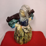 La Porteuse d eau Gil Franco Hauteur 30cm Faience De Desvres
