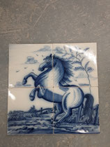 Fresque Cheval Faience de Delft 26cm ×26 cm signé Makkum