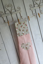 Handtuch zum Aufhängen rosa mit pinken Kleeblüten