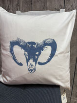 Steinbock hellblau auf weiß