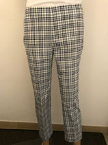 Hose von HUBERT GASSER