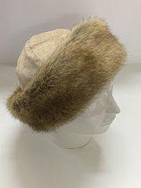Toque Beige
