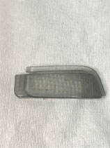 CABOCHON DE CLIGNOTANT ARRIERE G PEUGEOT SV125      EMPL Ra6