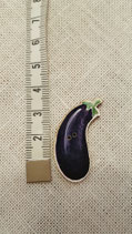 Knopf Aubergine farbig