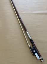 １１５８０番 Vc【新品】ドイツ製  W. SEIFERT ＃130  定価１６５，０００円の弓が特別価格に！