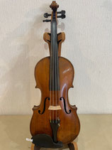 １０３７３番　【高音質オススメ】ヨーロッパ製オールドバイオリン　Stradivariusラベル　4/4　完全整備済！非常に高音質です！！
