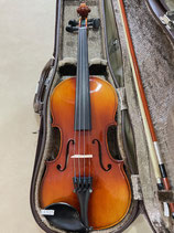 １１３２５番スズキバイオリンNo.300　1/2サイズ　1991年製　完全整備済！高音質かつ美品！参考価格約14万円程！