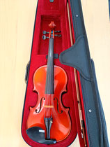 １４３１８番　ドイツ製  Franz Kirschnek No.9  4/4  2010年製　新品弓と新品ケースが付属のオススメセット！