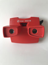 VIEW-MASTER Marke "gaF", Modell G, aus leichtem Kunststoff, Farbe rot. Art.-Nr. 2383