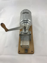 Wandkaffeemühle antik Aluminium. Art.-Nr. 1472