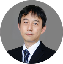 東京さくら学院　理事長　楊尚勇