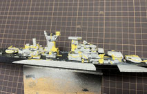 1/700 米国海軍 大型巡洋艦『アラスカ』（USS CB-1 1944年11月～12月頃）迷彩塗装マスキング中画像 ◆模型製作工房 聖蹟