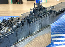 1/700 米国海軍 航空母艦 【エセックス / CV-9】 (1945年4月頃 坊ノ岬沖海戦時) 製作中 ウェザリング中 ◆模型製作工房 聖蹟