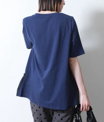 布はく切り替えTシャツ 4,290円→1,380円(税込)   晩夏物です