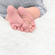 KINDER- UND NEWBORN FOTOGRAFIE IM FOTOSTUDIO