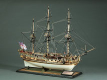 38-33 Royal Caroline | Yoshiaki TANAKA