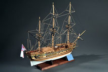 40-33 HMS Royal Caroline |  Period:  1749 Scale:  1/47 |  Mantua | Masaki Maegaito 