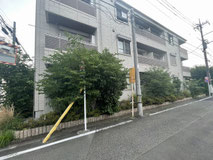 立川市で剪定する植木屋「纏造園」