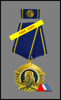 Vorderseite:  Scharnhorst Orden Band und Farbton nicht OK Porträt Abweichend.