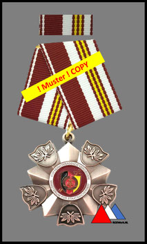 Vorderseite: Verdienst Medaille Mfs Entwurf Muster Variante 1 Copy.