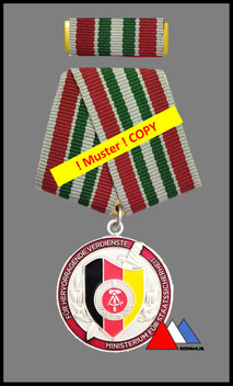 Vorderseite: Verdienst Medaille Mfs Entwurf Muster Variante 6 Copy.