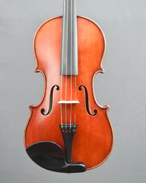 Wahrscheinlich 1923 in Deutschland gebaute 4/4 Violine mit zweiteilligem Boden - Decke