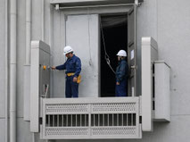 安全柵可動式機器取込ハッチ無事要柵